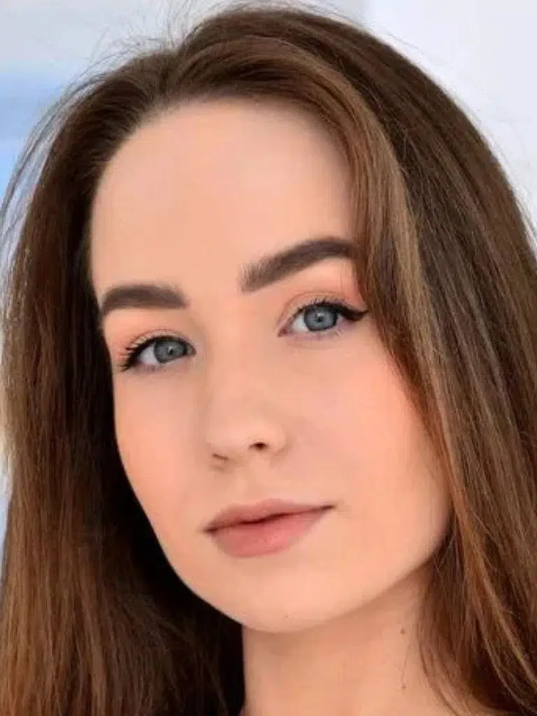 Angel Rush Biography: Wiki, Age, Career, Height, Weight, Boyfriend, Net Worth & More