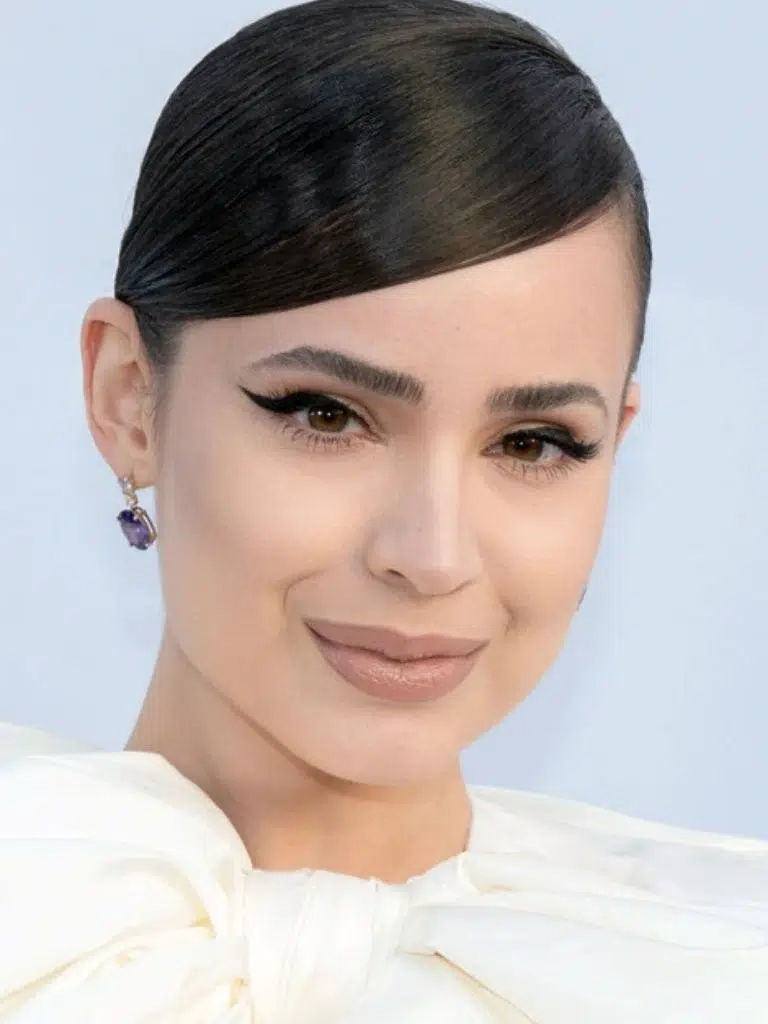 Sofia Char Biography: Wiki, Age, Career, Height, Weight, Boyfriend, Net Worth & More