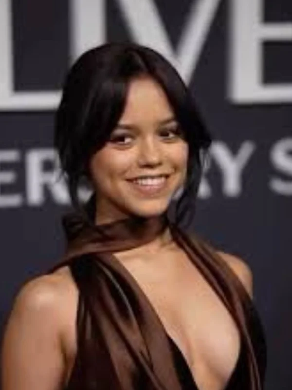 Bunnyortega Biography: Wiki, Age, Career, Height, Weight, Boyfriend, Net Worth & More