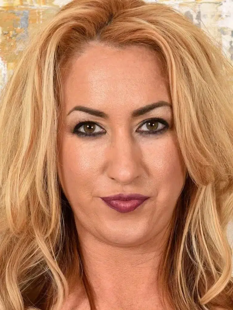Janna Hicks Biography: Wiki, Age, Career, Height, Weight, Boyfriend, Net Worth & More