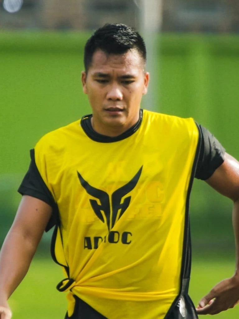 Riski Novriansyah Biography: Wiki, Age, Career, Height, Weight, Boyfriend, Net Worth & More